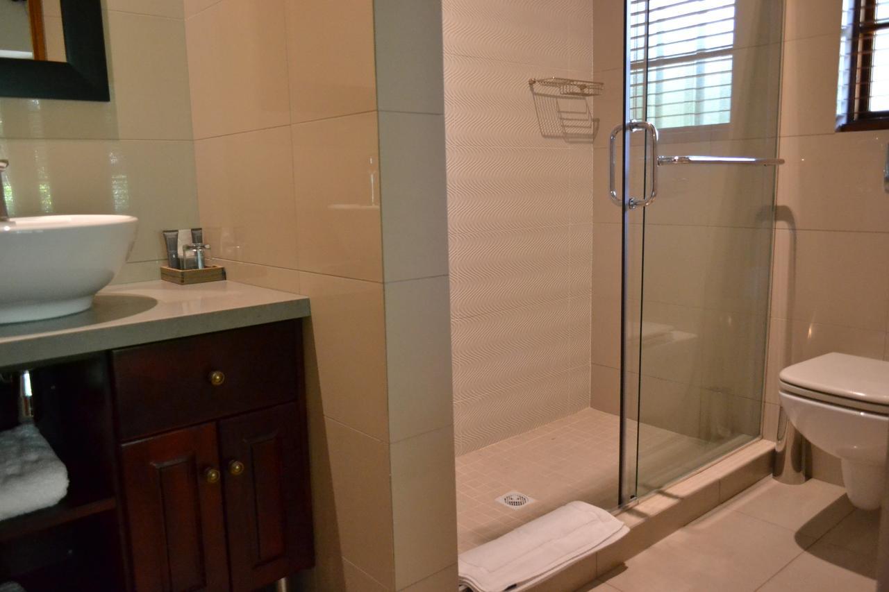 Lydall Wild Tranquil Garden Suites Johannesburg Kültér fotó