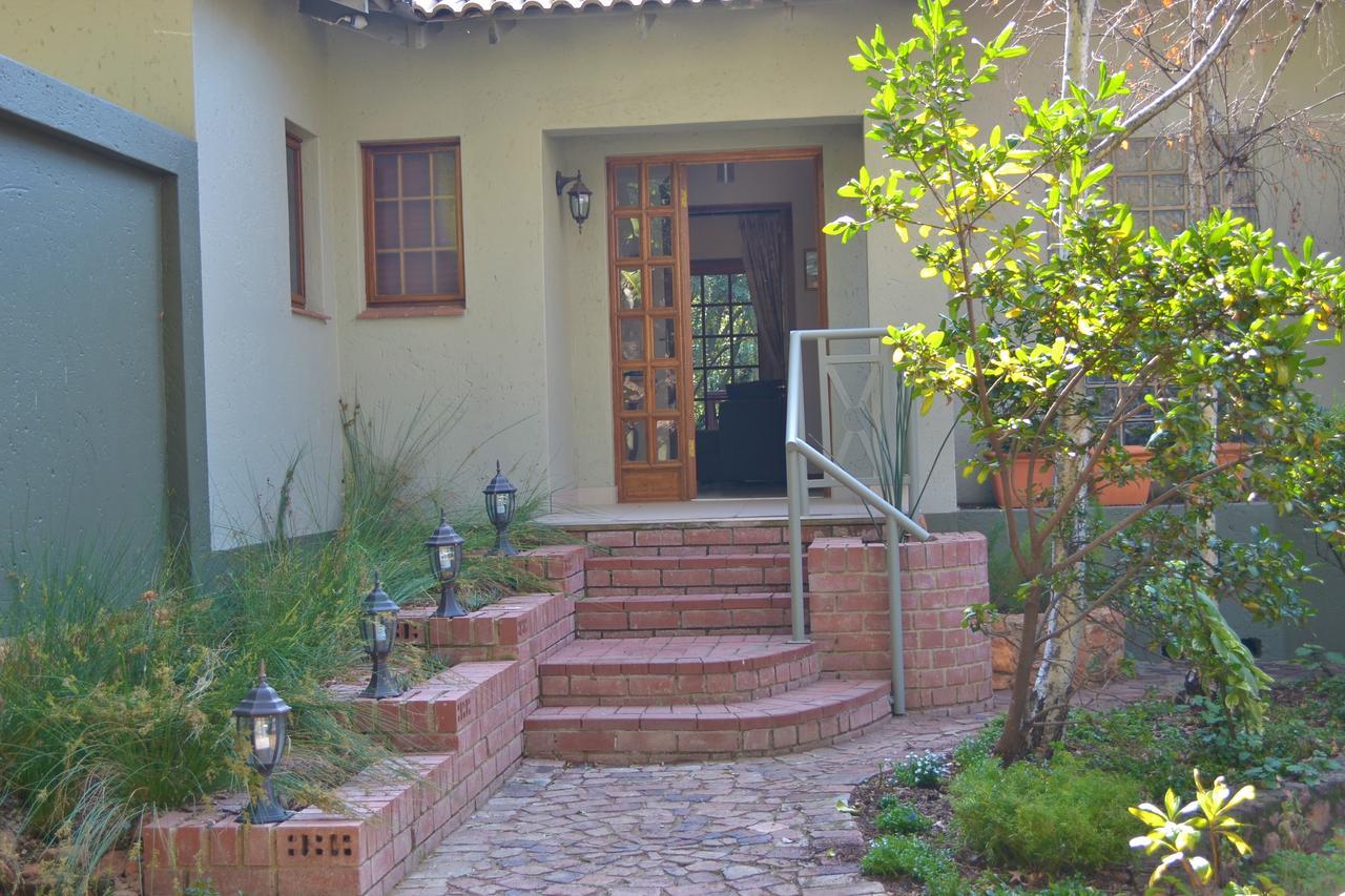 Lydall Wild Tranquil Garden Suites Johannesburg Kültér fotó
